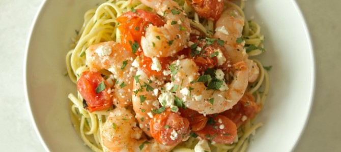 Low Calorie Dinner Recipe: Garlic Shrimp with Blistered Tomatoes and Linguine Low Calorie Dinner Recipe: Garlic Shrimp with Blistered Tomatoes and Linguine