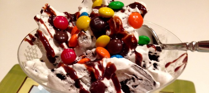 Kid-Friendly Zebra Cookie Sundae Dessert Kid-Friendly Zebra Cookie Sundae Dessert